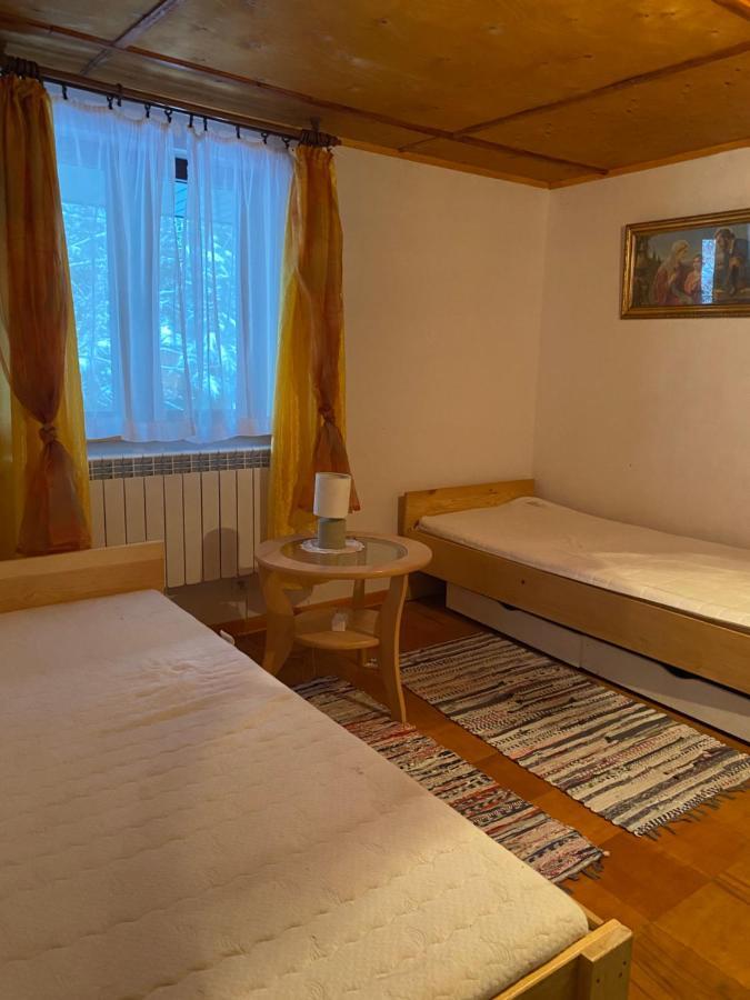 Hacjenda - Domek Caloroczny Krasnobrod Bagian luar foto